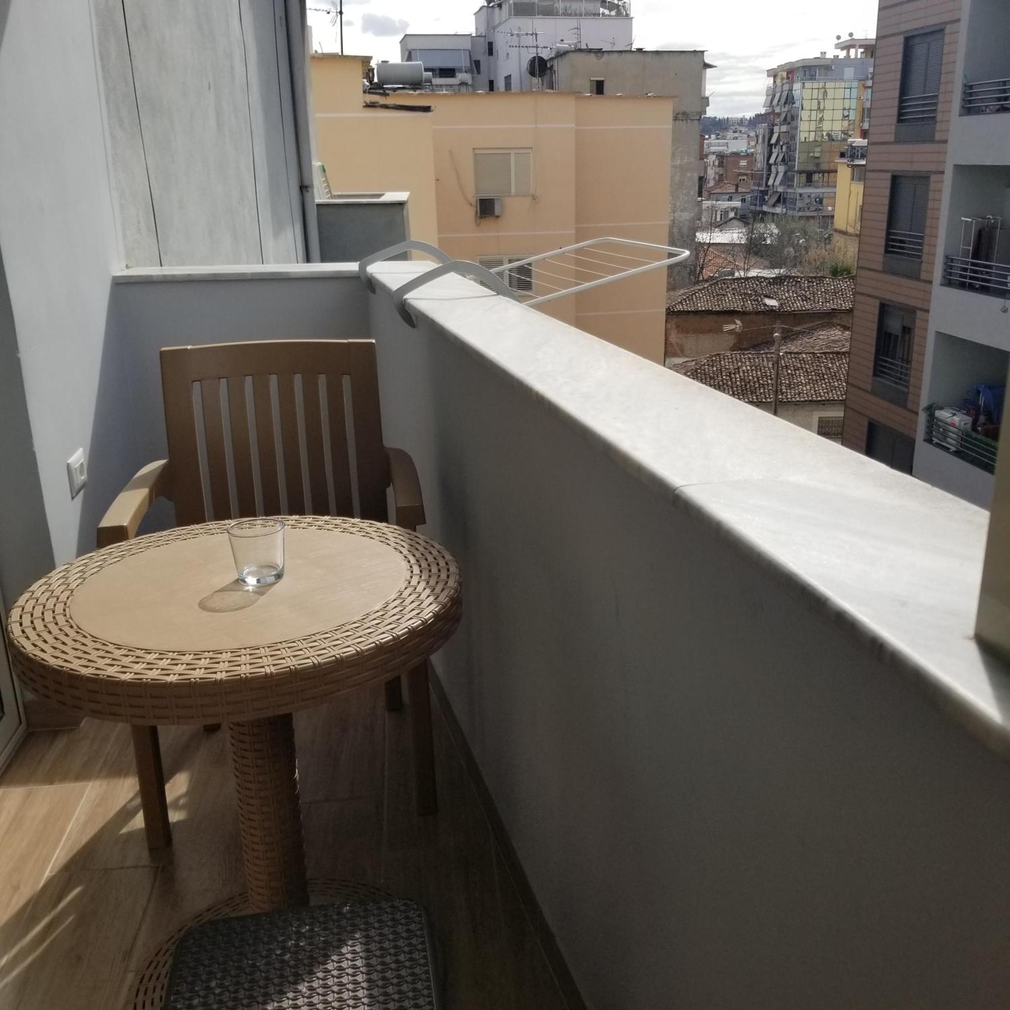 2A New Bazaar Apartment Tirana Kültér fotó